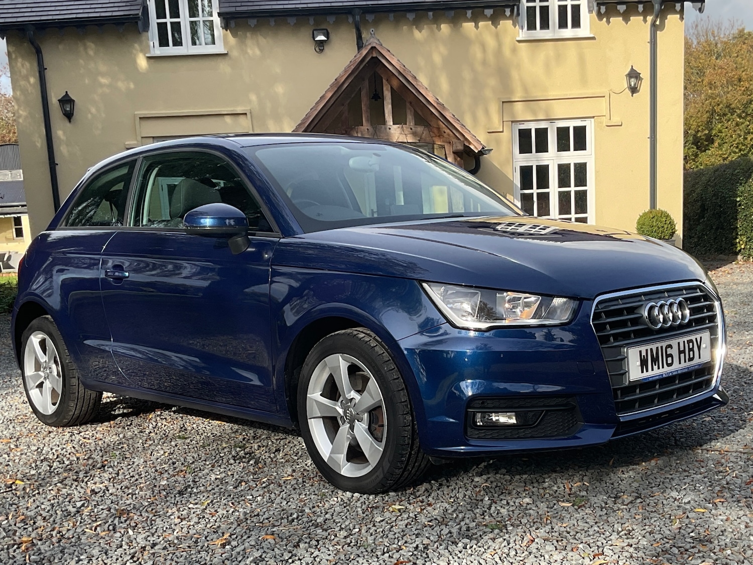 Used Audi A1 2016 for sale - 76403259: Photo 1
