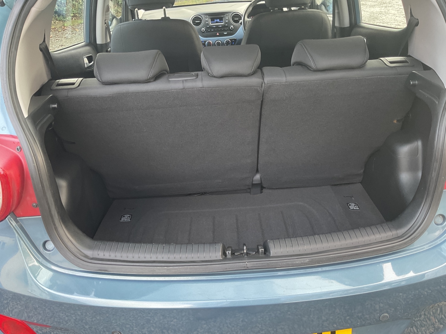 Used Hyundai i10 2015 for sale - 77521815: Photo 15