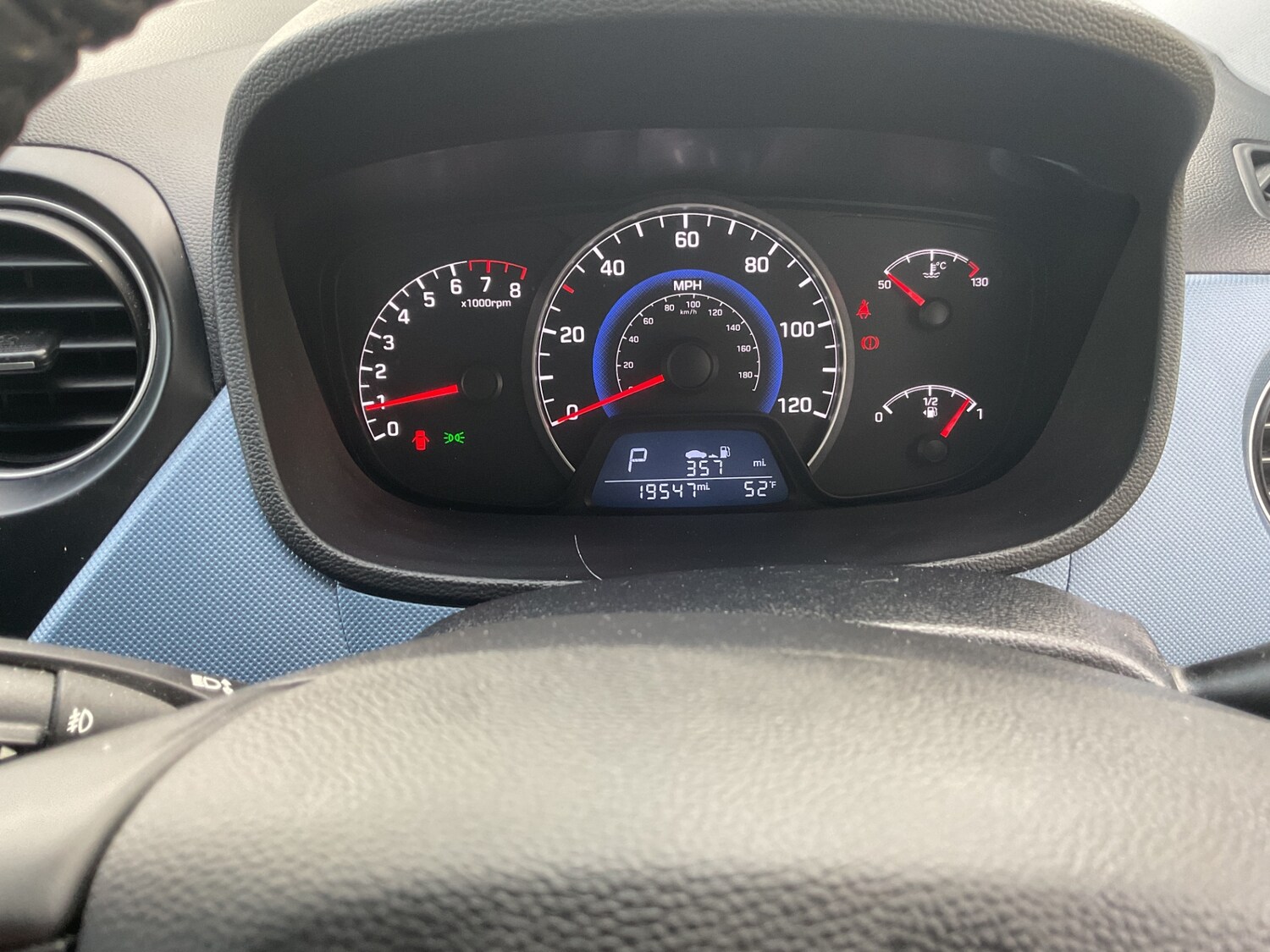 Used Hyundai i10 2015 for sale - 77521815: Photo 21