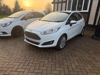 Used Ford Fiesta 2014 for sale - 77715071: Photo