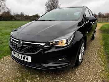 Used Vauxhall Astra 2025 for sale - 76482970: Photo