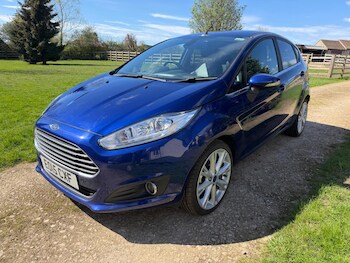 Used Ford Fiesta 2015 for sale - 78070328: Photo