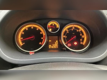 Used Vauxhall Corsa 2013 for sale - 78209974: Photo