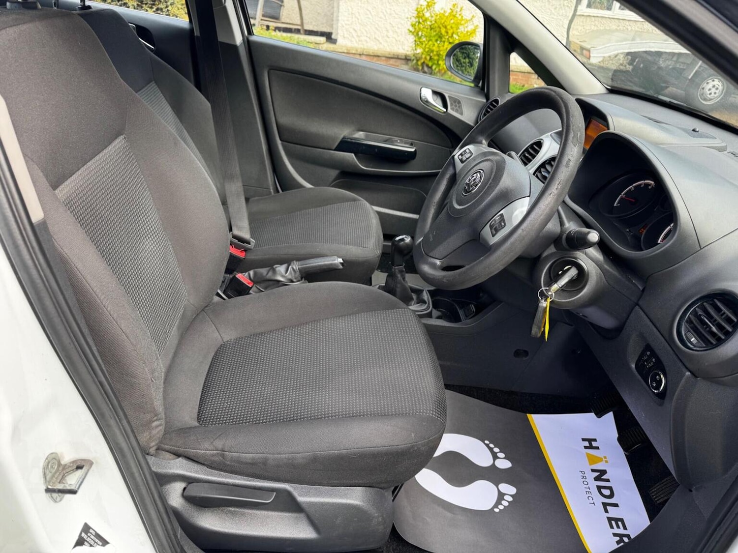 Used Vauxhall Corsa 2011 for sale - 76355928: Photo 26