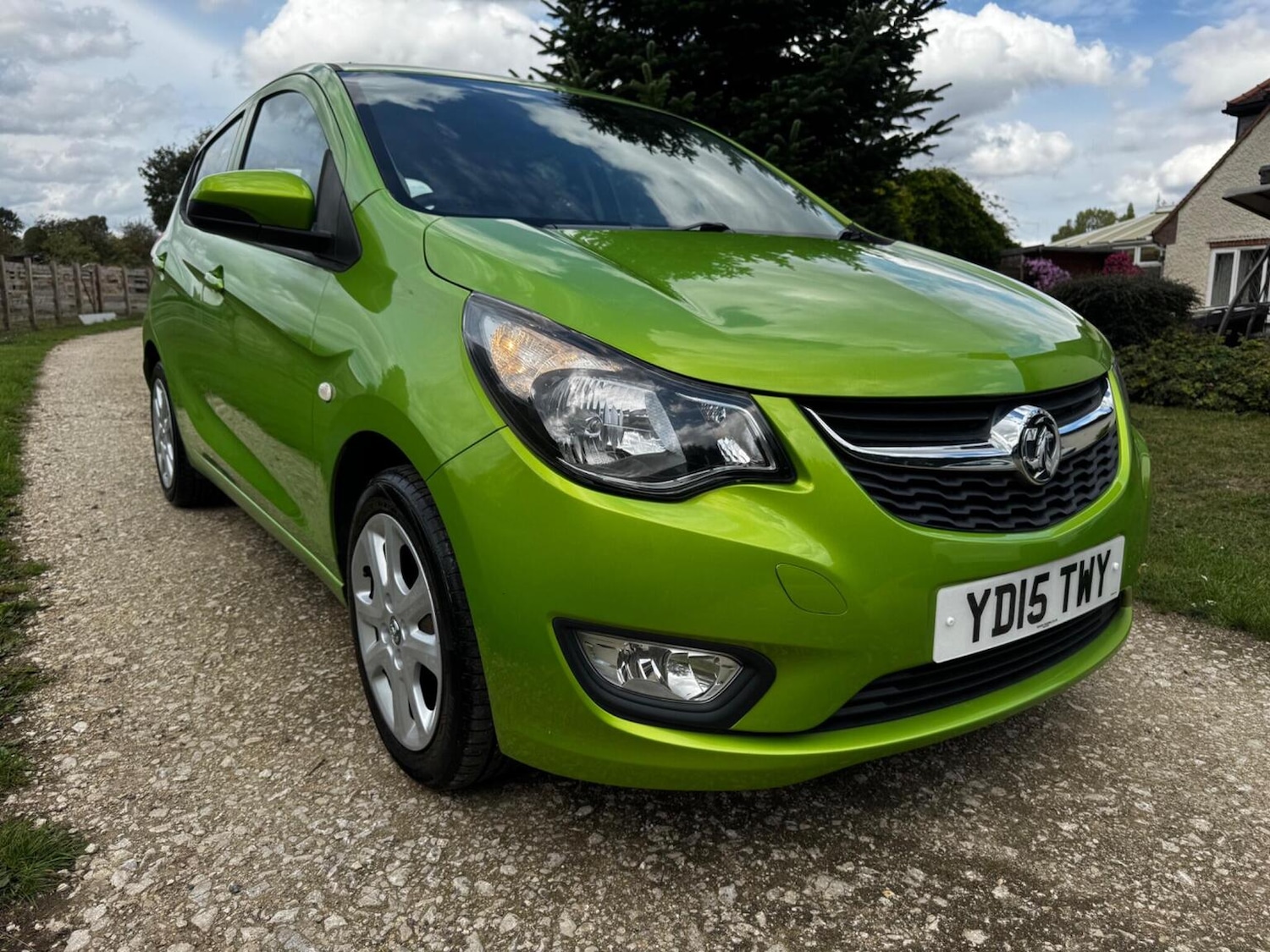 Used Vauxhall Viva 2015 for sale - 76355916: Photo 1