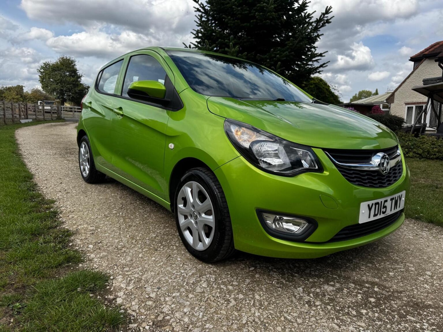Used Vauxhall Viva 2015 for sale - 76355916: Photo 4