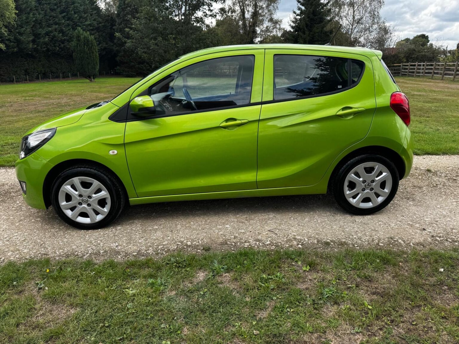 Used Vauxhall Viva 2015 for sale - 76355916: Photo 40