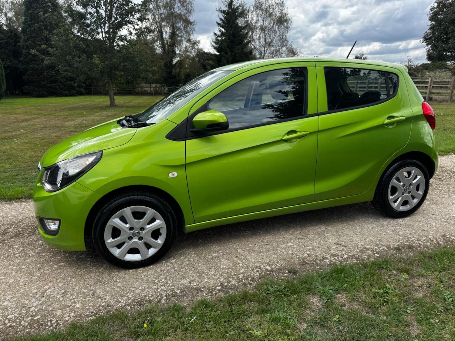 Used Vauxhall Viva 2015 for sale - 76355916: Photo 42