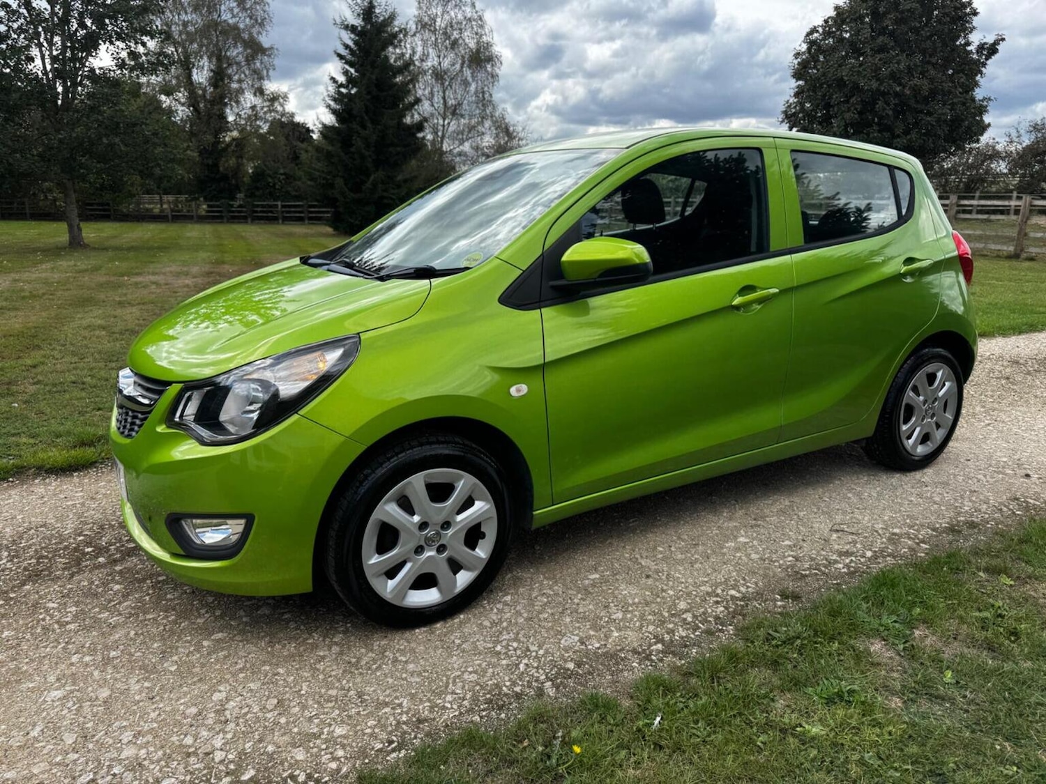 Used Vauxhall Viva 2015 for sale - 76355916: Photo 45