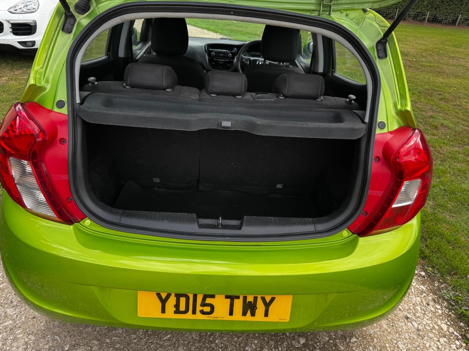 Used Vauxhall Viva 2015 for sale - 76355916: Photo 58
