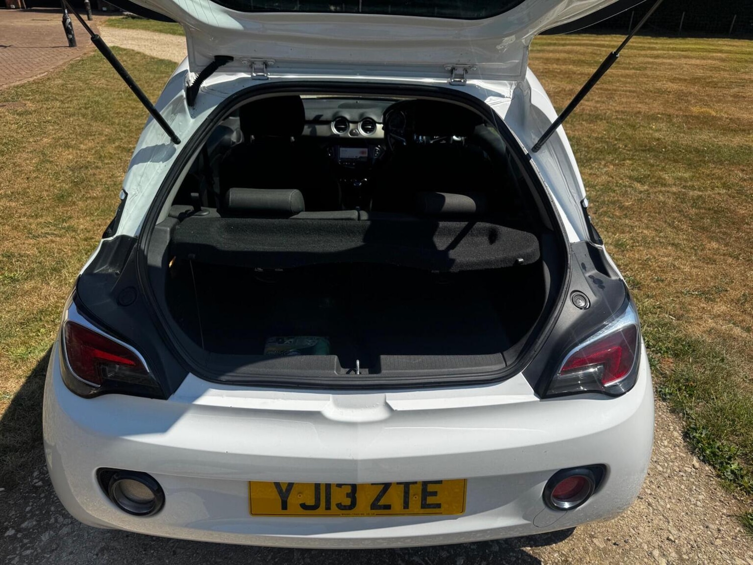 Used Vauxhall ADAM 2013 for sale - 76355918: Photo 22