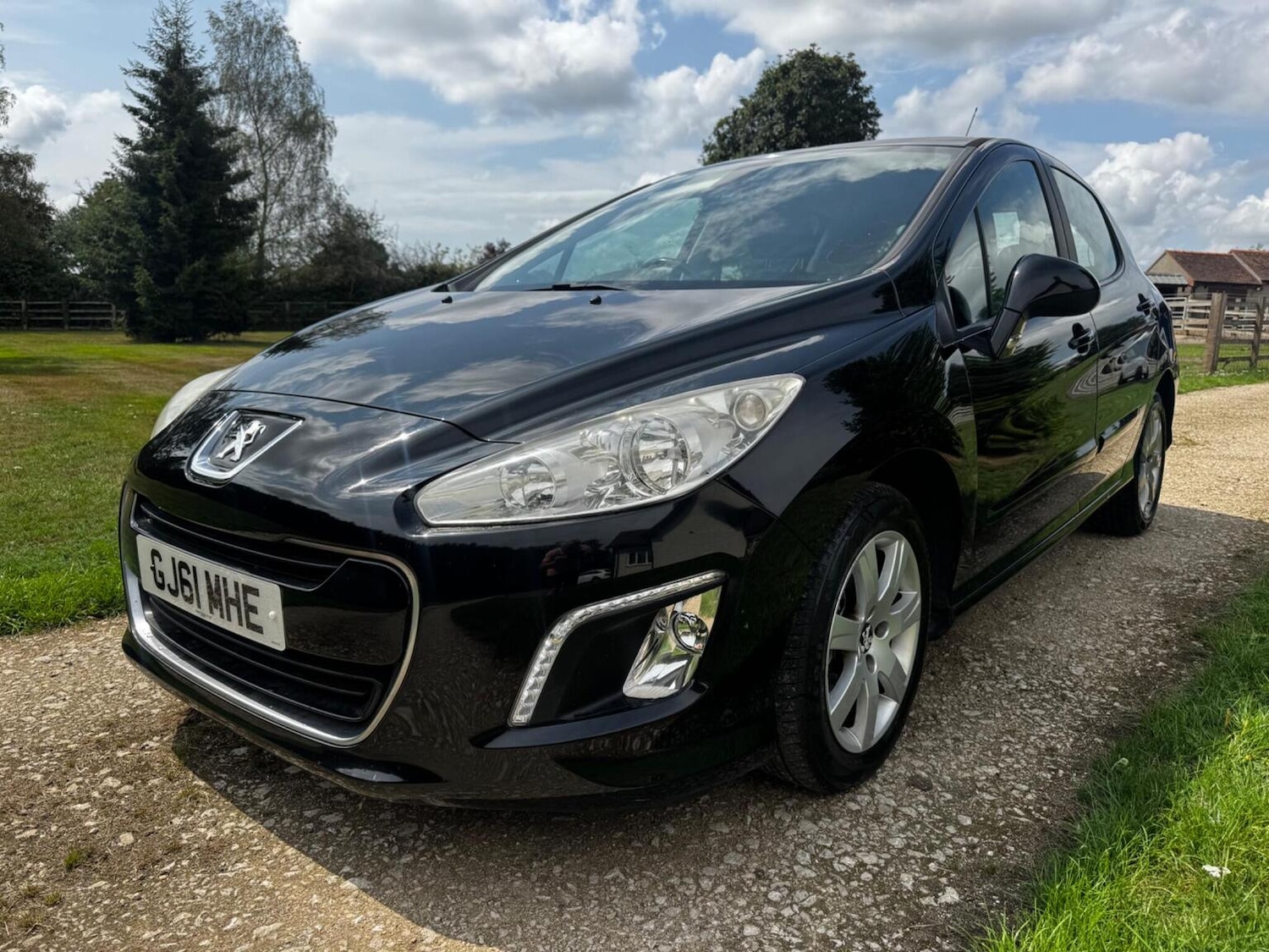 Used Peugeot 308 2011 for sale - 76355925: Photo 39