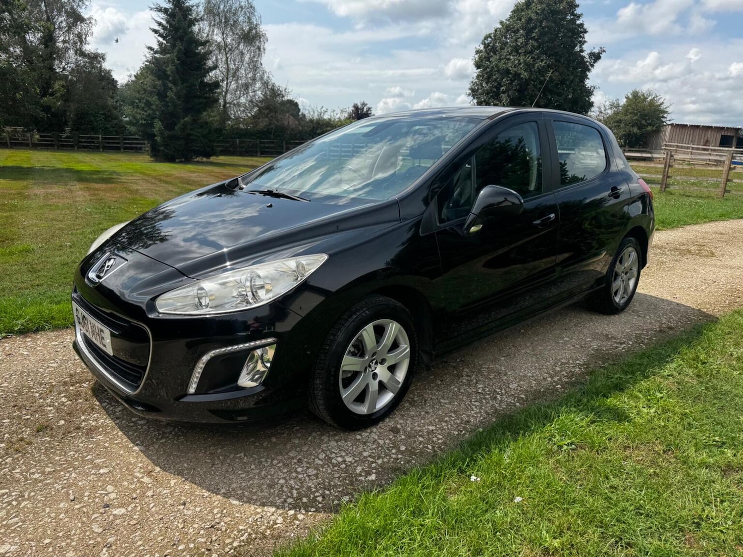 Used Peugeot 308 2011 for sale - 76355925: Photo 41