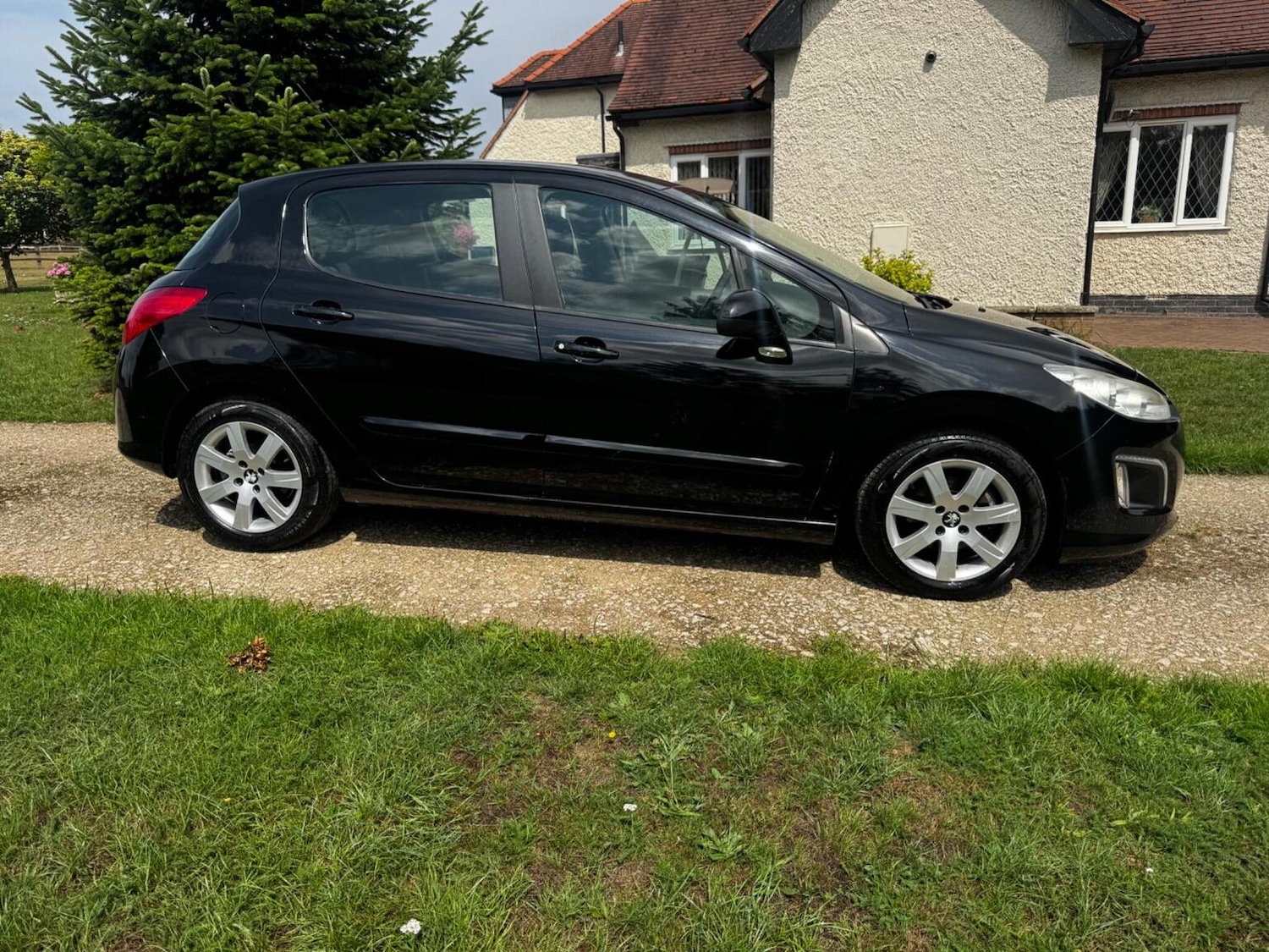 Used Peugeot 308 2011 for sale - 76355925: Photo 53