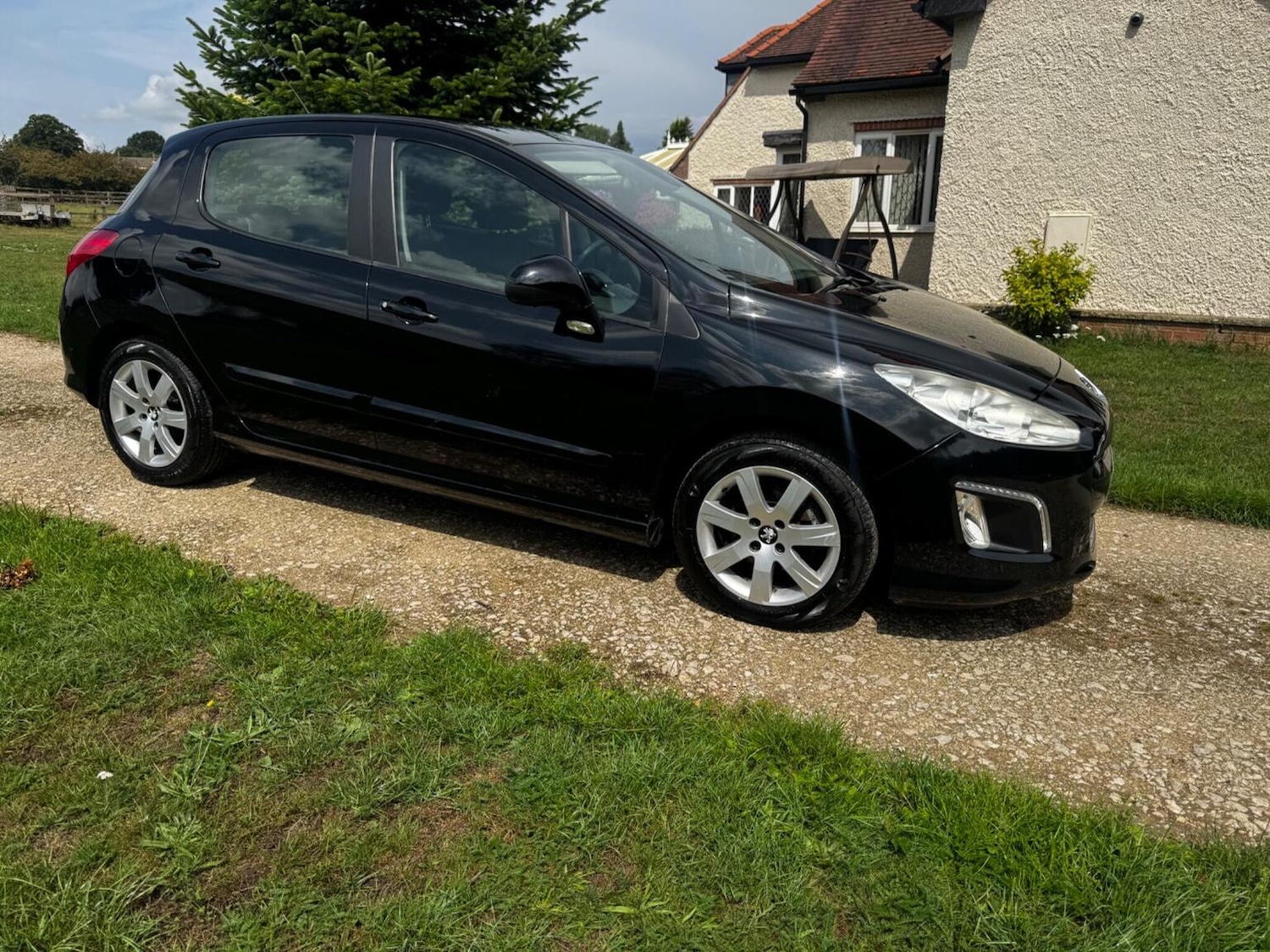 Used Peugeot 308 2011 for sale - 76355925: Photo 55