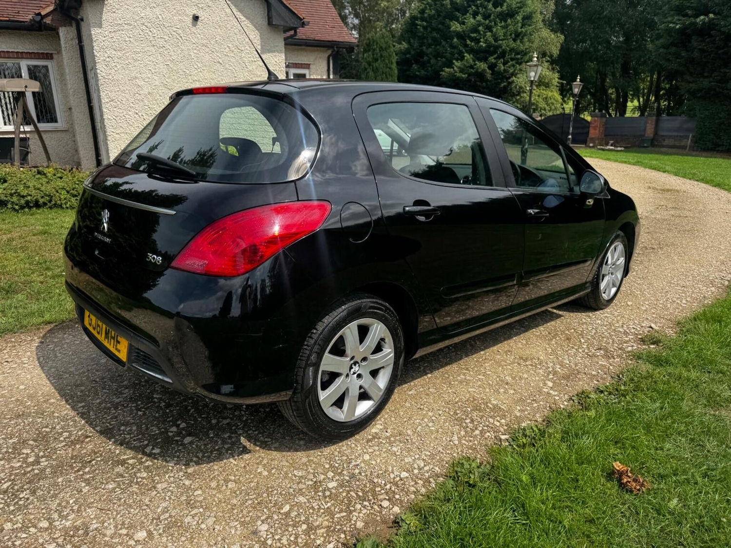 Used Peugeot 308 2011 for sale - 76355925: Photo 7
