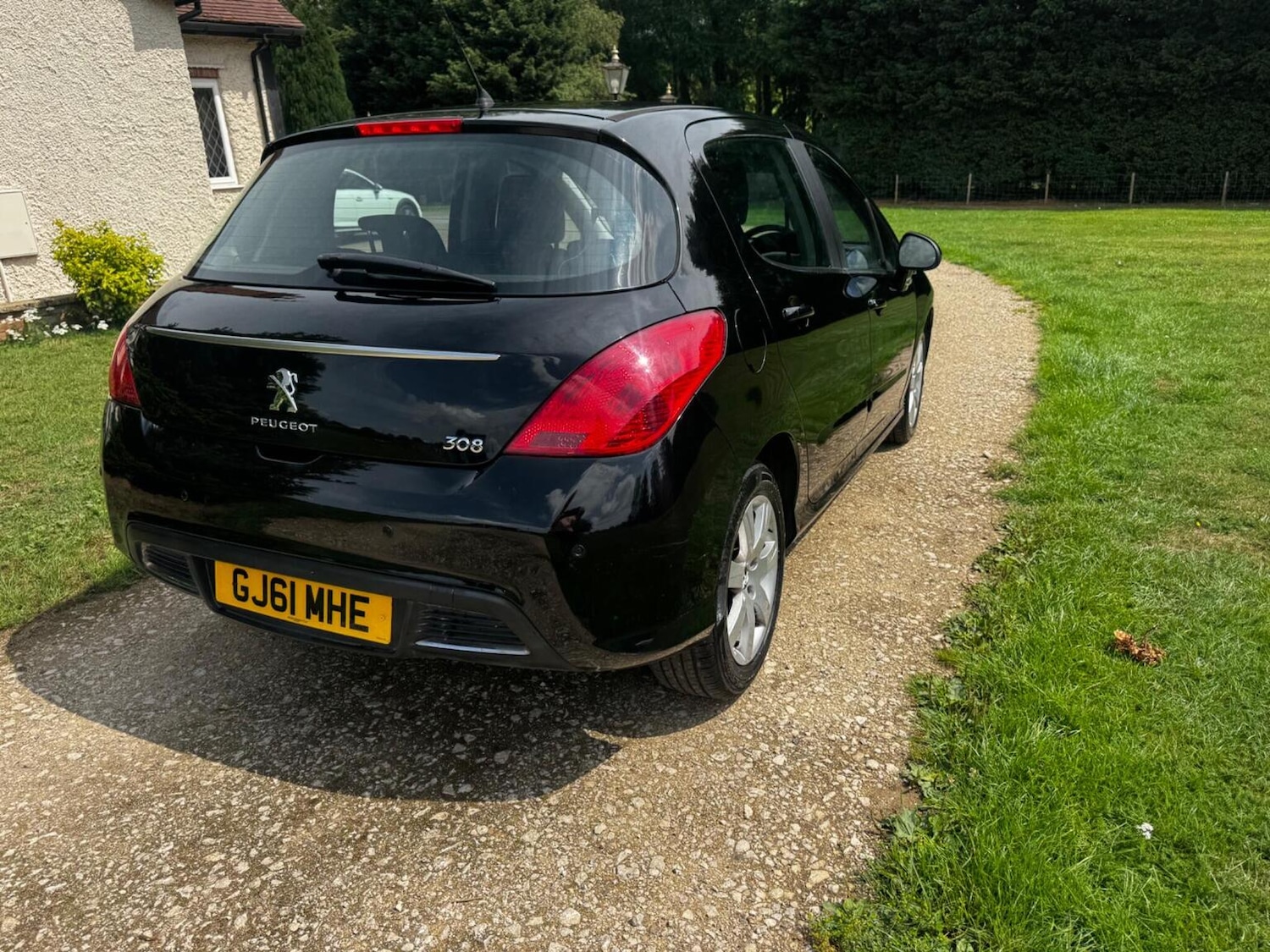 Used Peugeot 308 2011 for sale - 76355925: Photo 9