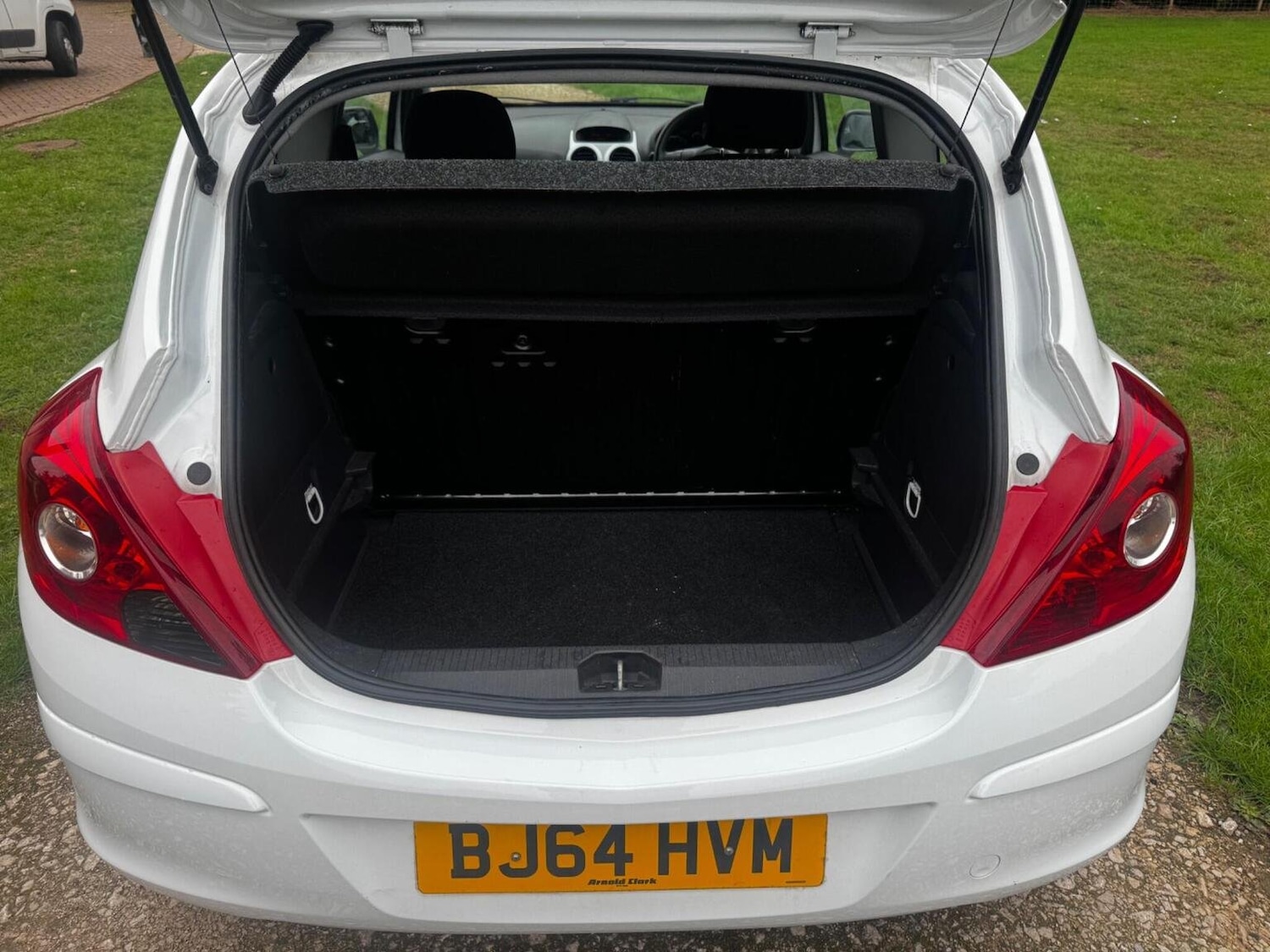 Used Vauxhall Corsa 2014 for sale - 76355926: Photo 25