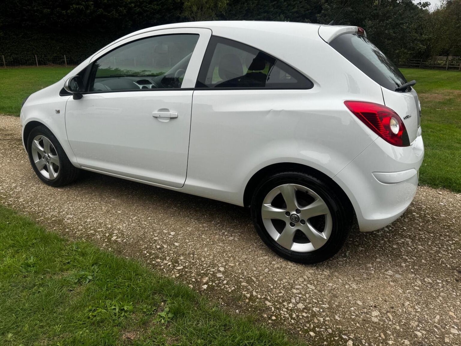 Used Vauxhall Corsa 2014 for sale - 76355926: Photo 33