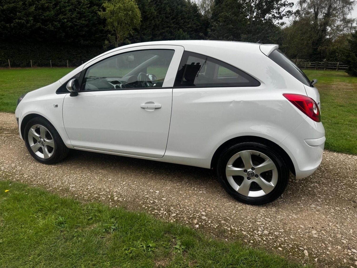 Used Vauxhall Corsa 2014 for sale - 76355926: Photo 35
