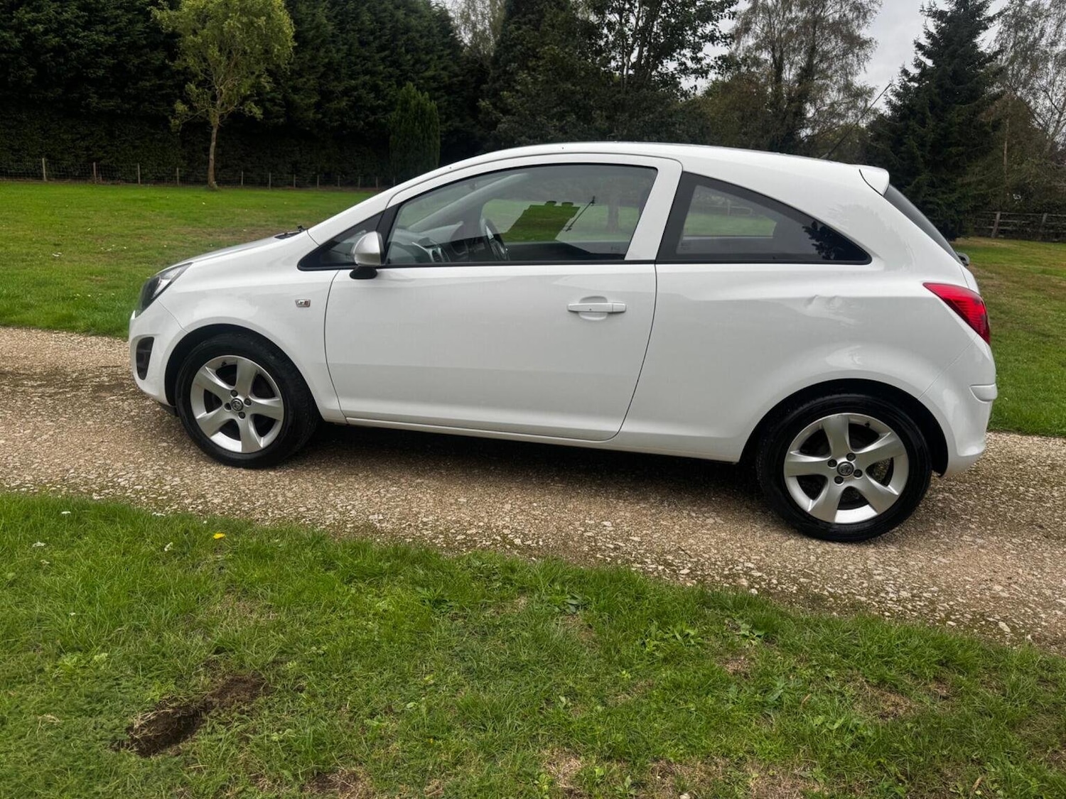 Used Vauxhall Corsa 2014 for sale - 76355926: Photo 37