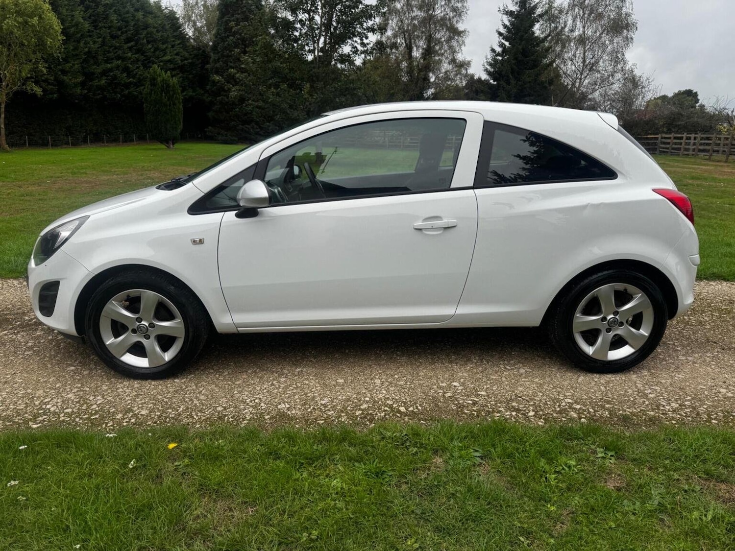 Used Vauxhall Corsa 2014 for sale - 76355926: Photo 64