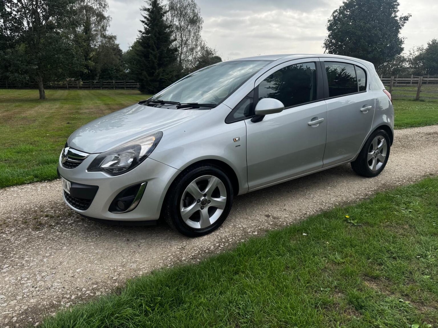 Used Vauxhall Corsa 2012 for sale - 76355924: Photo 21
