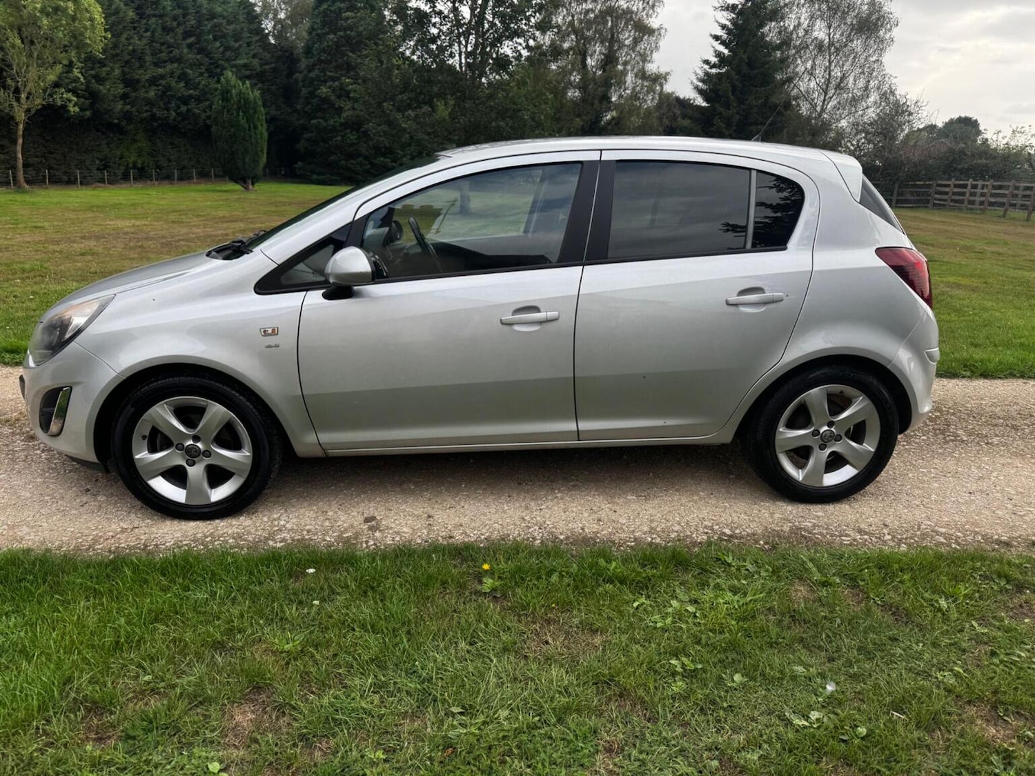 Used Vauxhall Corsa 2012 for sale - 76355924: Photo 34
