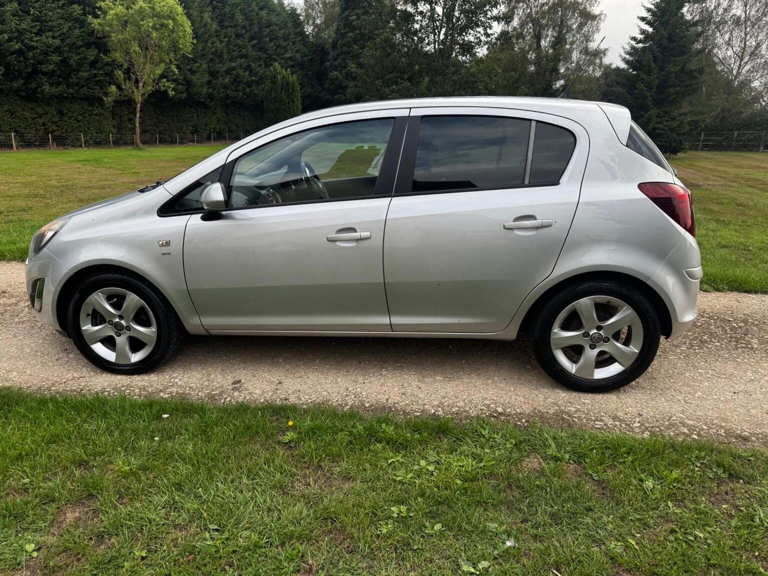 Used Vauxhall Corsa 2012 for sale - 76355924: Photo 36