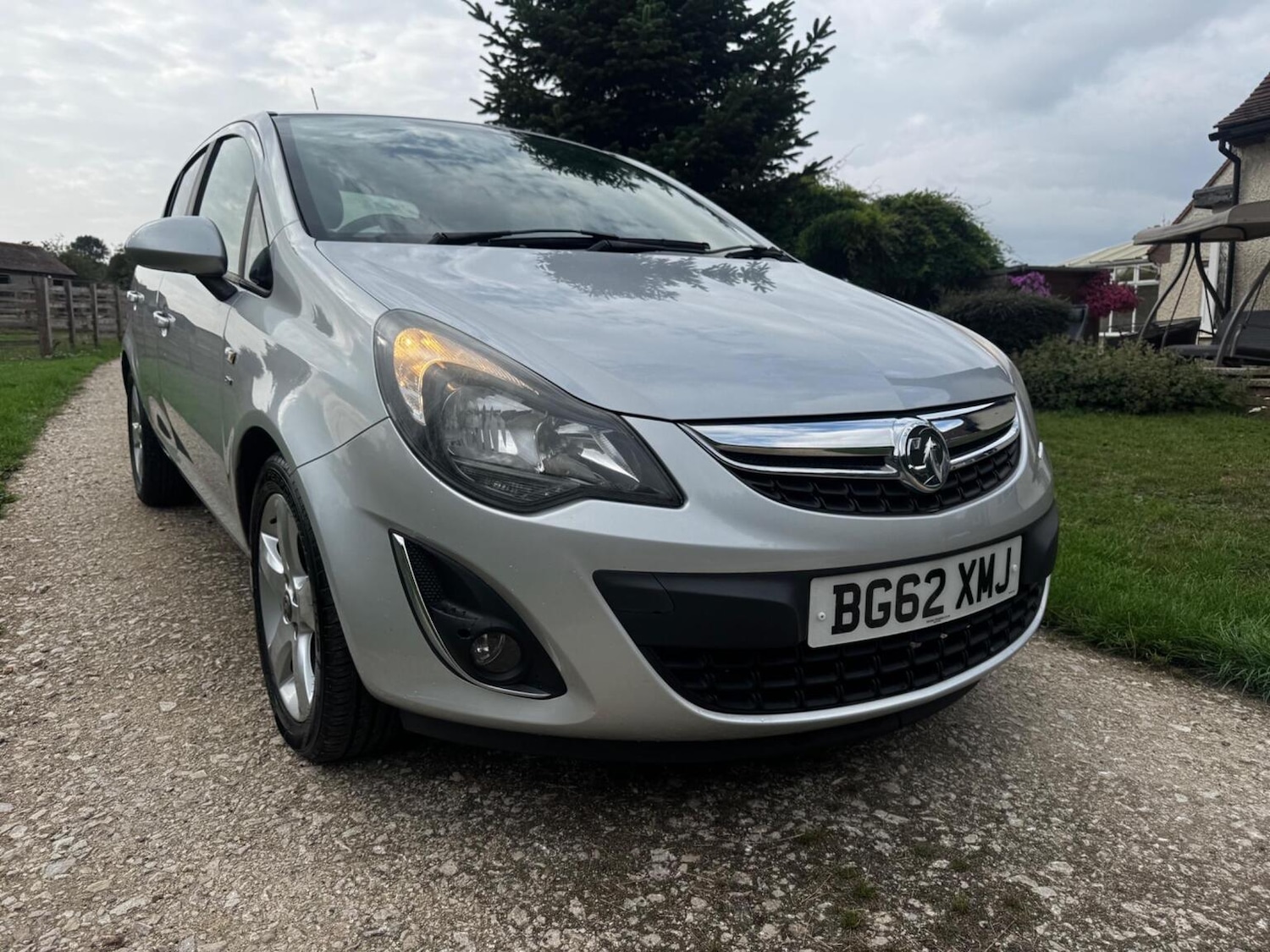 Used Vauxhall Corsa 2012 for sale - 76355924: Photo 4