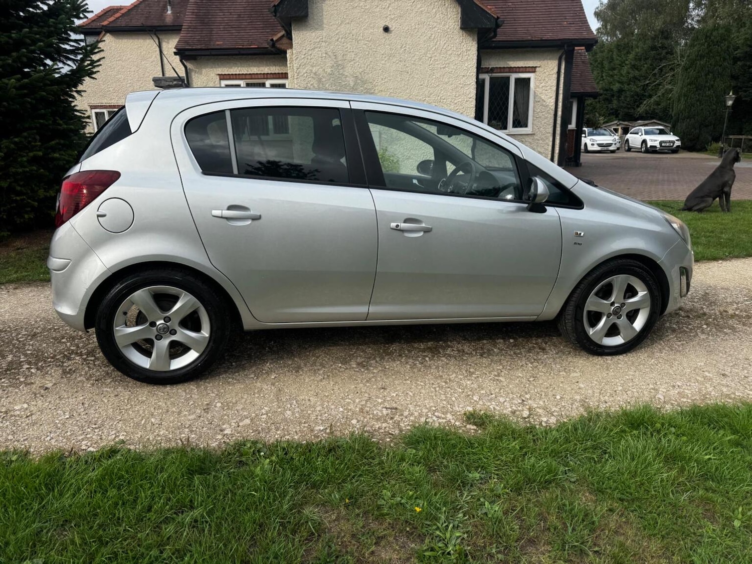 Used Vauxhall Corsa 2012 for sale - 76355924: Photo 64