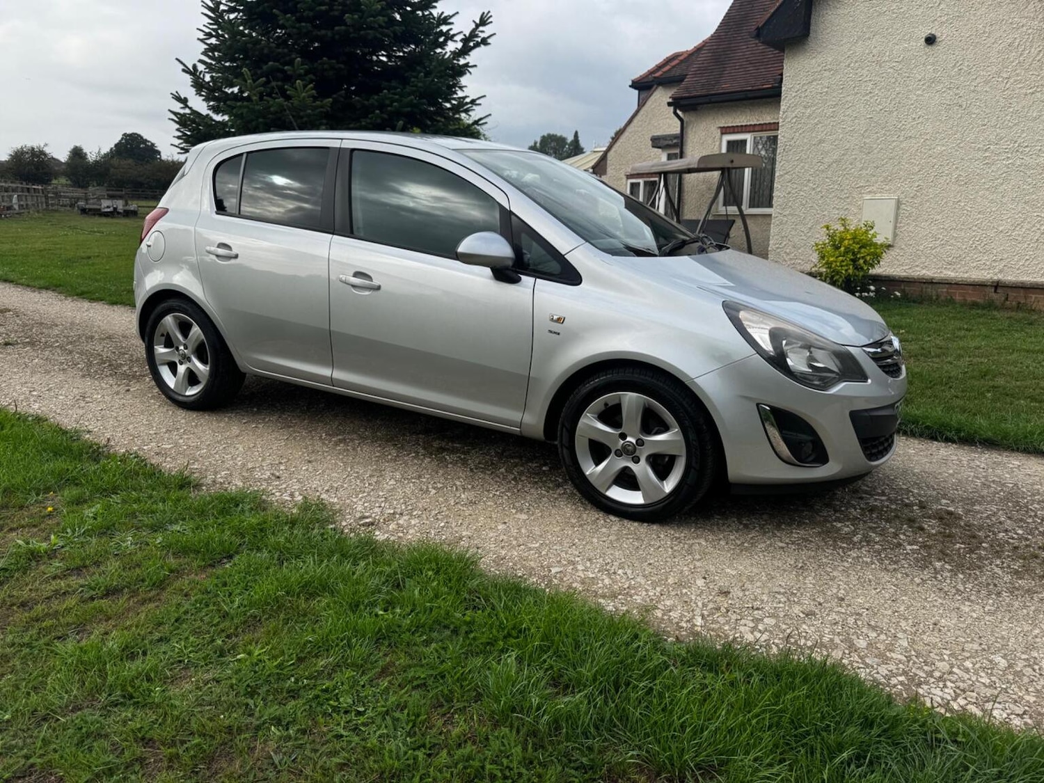 Used Vauxhall Corsa 2012 for sale - 76355924: Photo 71