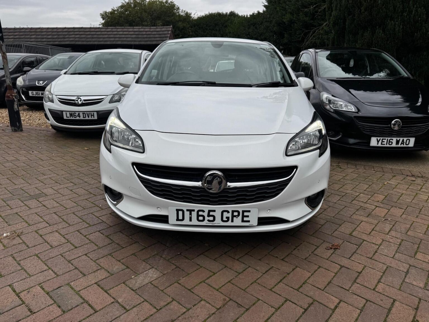 Used Vauxhall Corsa 2016 for sale - 76355922: Photo 4
