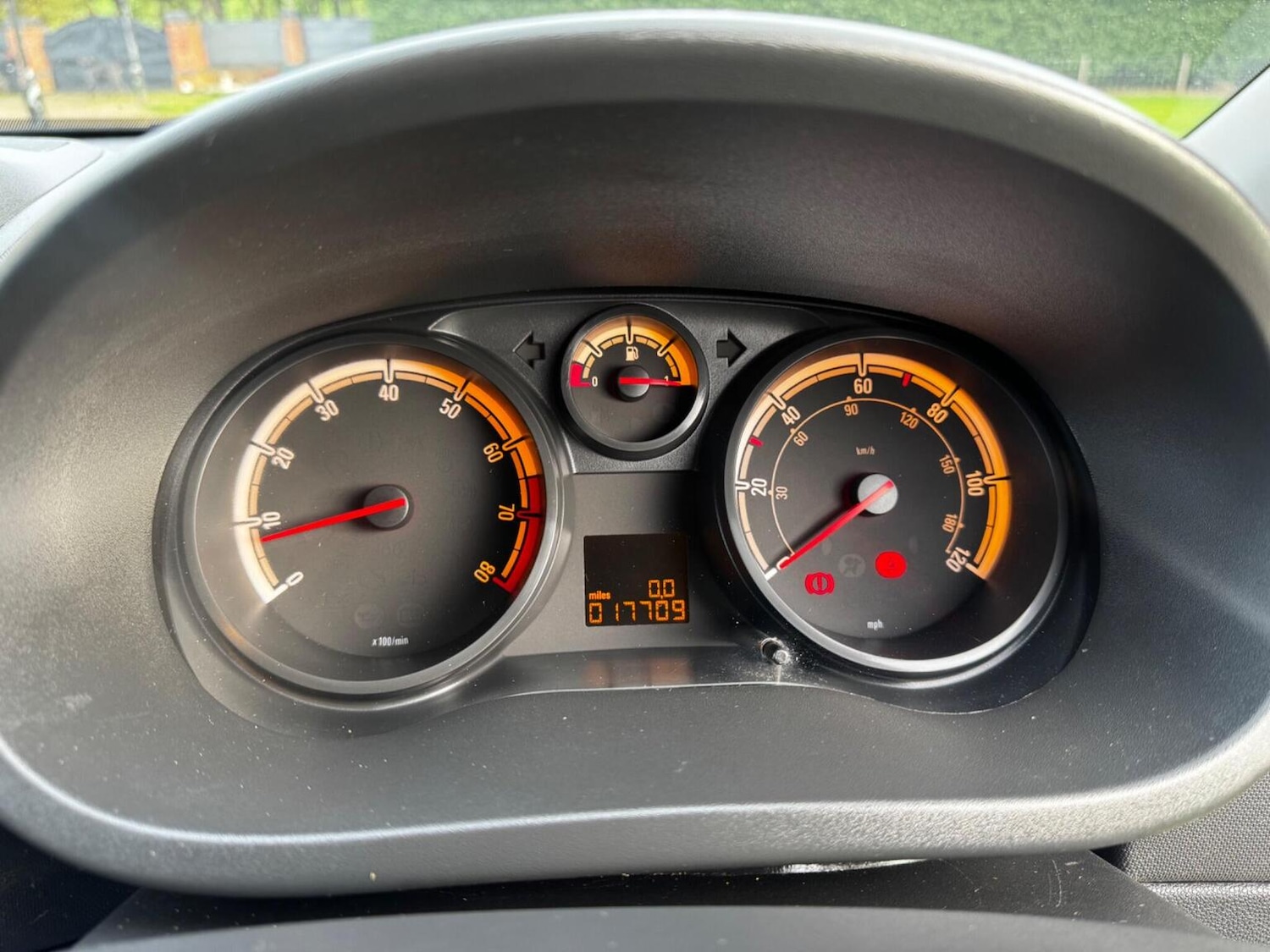 Used Vauxhall Corsa 2014 for sale - 76355923: Photo 60