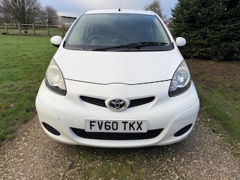 Used Toyota AYGO 2011 for sale - 76719021: Photo