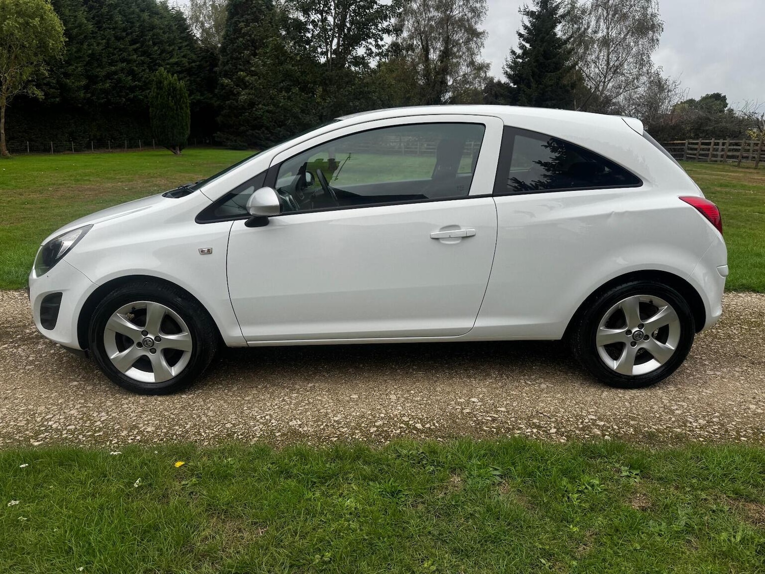 Used Vauxhall Corsa 2014 for sale - 76845046: Photo 32