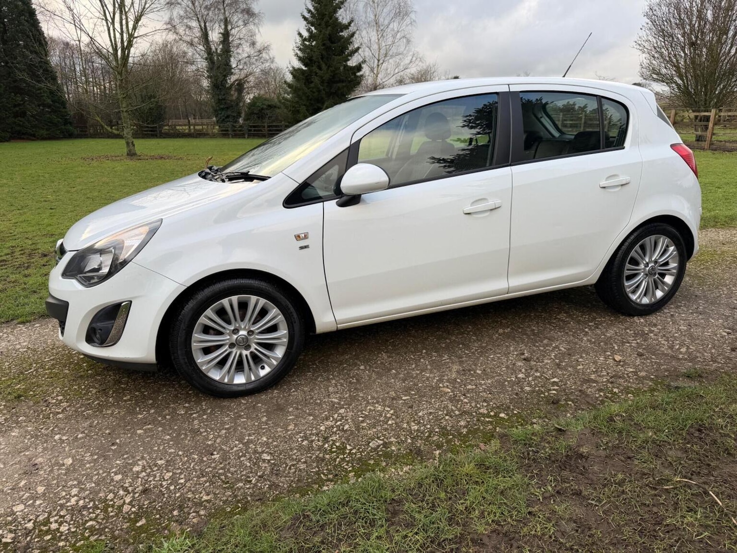 Used Vauxhall Corsa 2015 for sale - 77483689: Photo 10