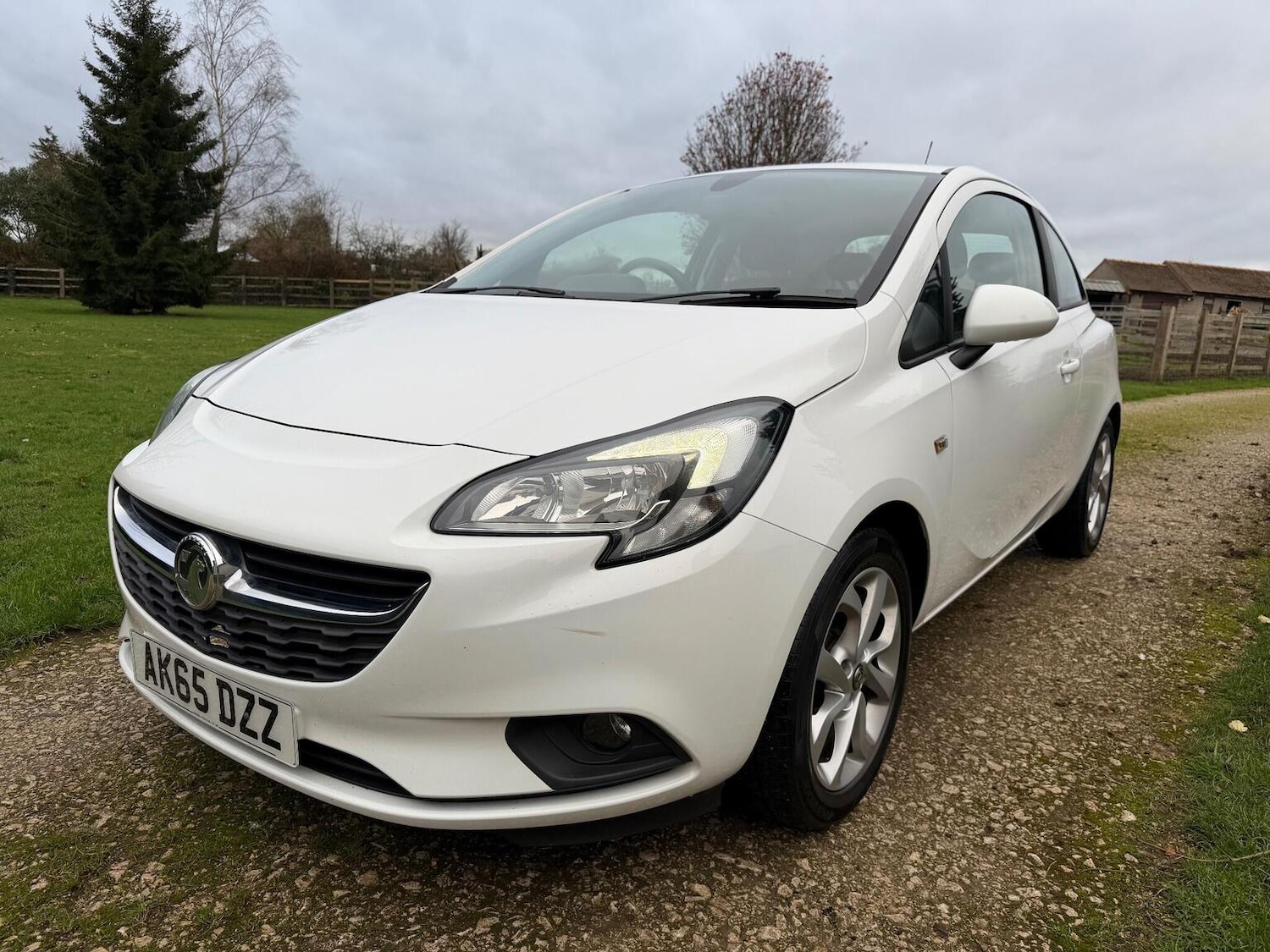 Used Vauxhall Corsa 2015 for sale - 77077111: Photo 17