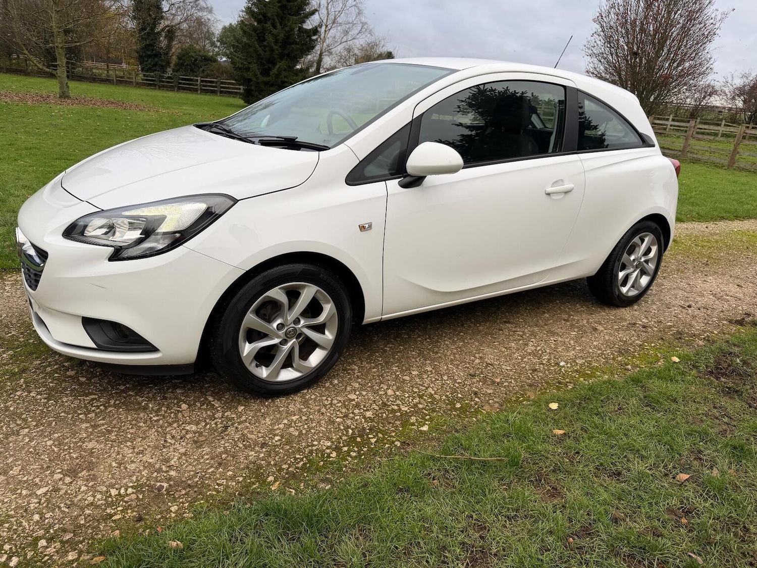 Used Vauxhall Corsa 2015 for sale - 77077111: Photo 25