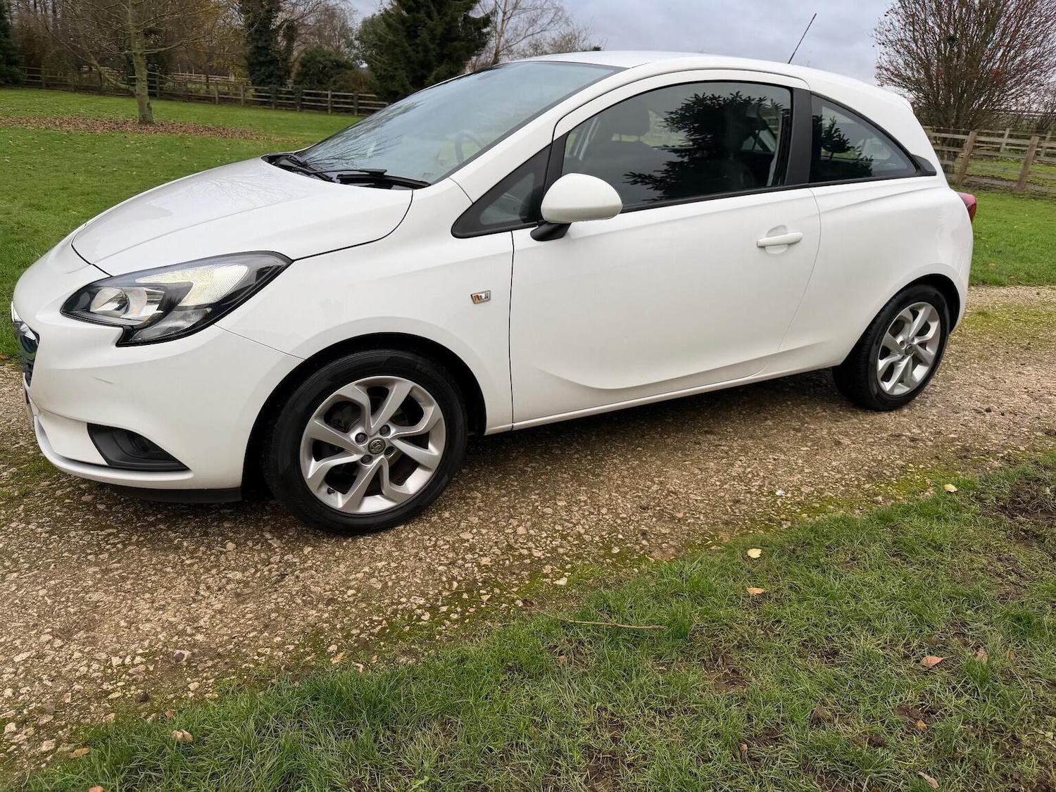 Used Vauxhall Corsa 2015 for sale - 77077111: Photo 26