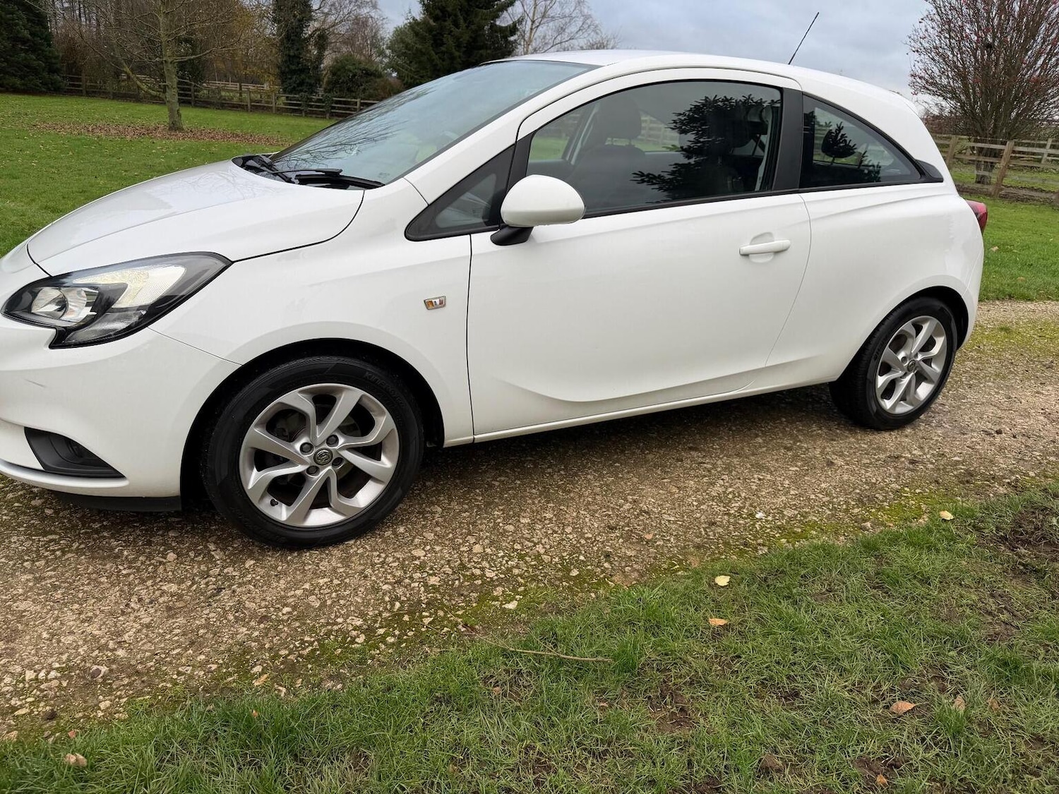 Used Vauxhall Corsa 2015 for sale - 77077111: Photo 27