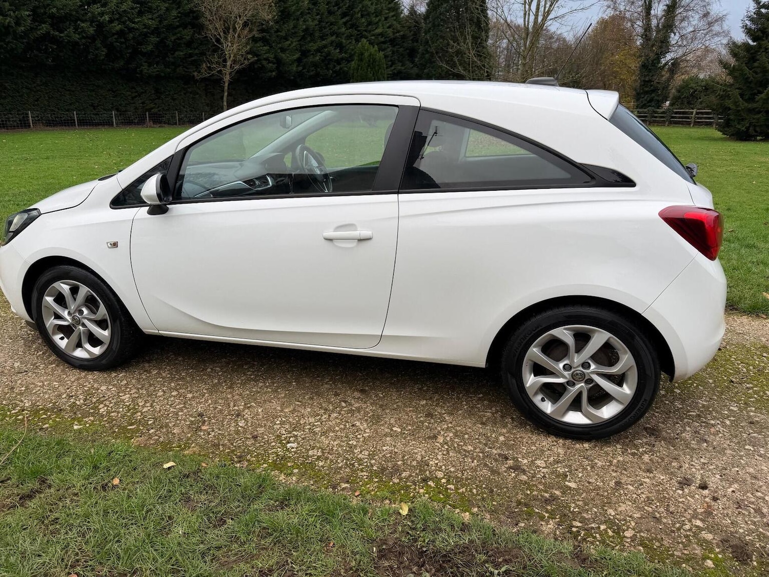 Used Vauxhall Corsa 2015 for sale - 77077111: Photo 31