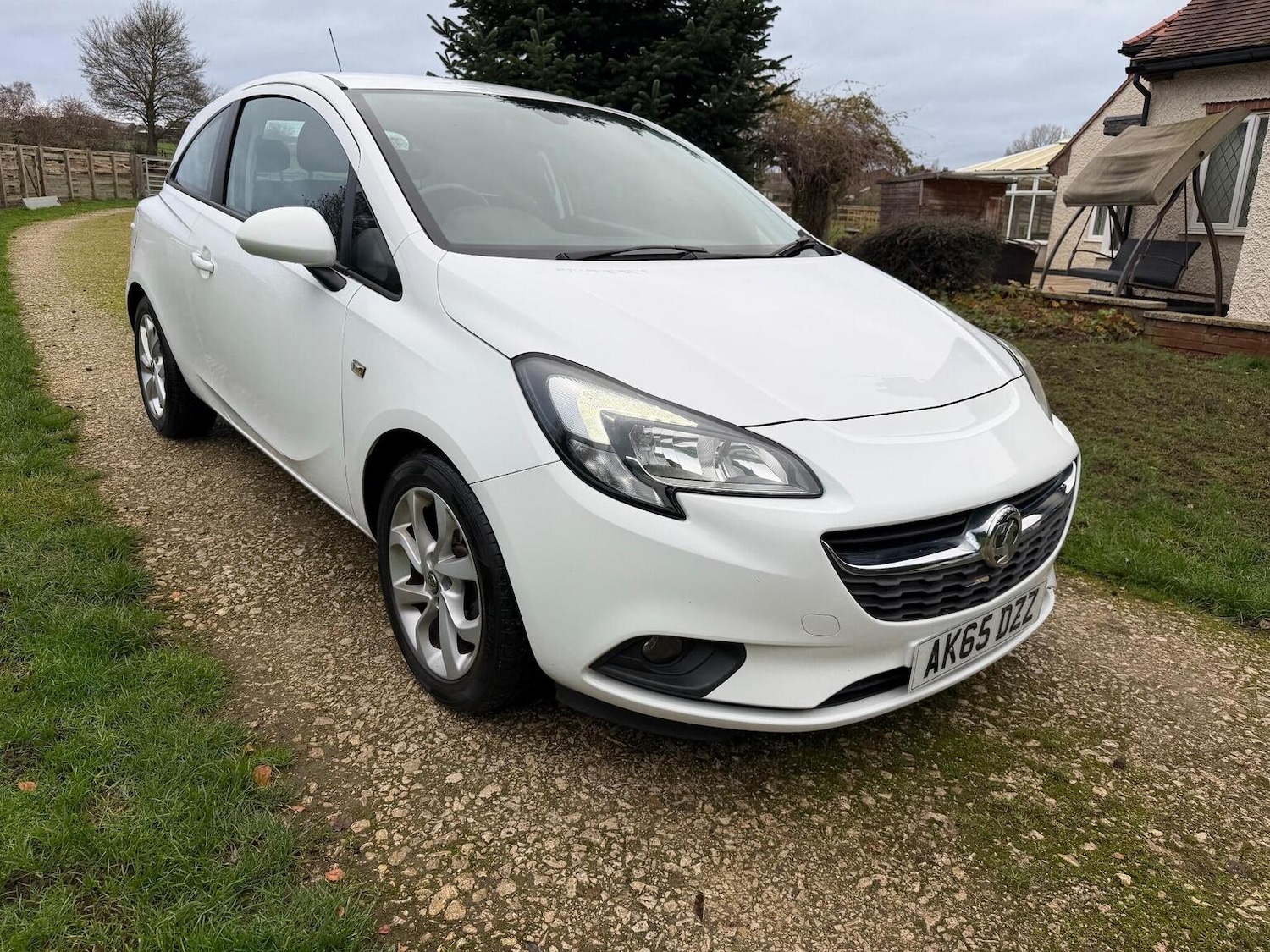 Used Vauxhall Corsa 2015 for sale - 77077111: Photo 5