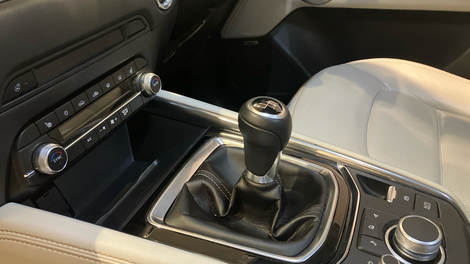 Used Mazda CX-5 2022 for sale - 76517530: Photo 13