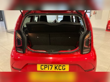 Used Volkswagen up! 2017 for sale - 76170362: Photo 4