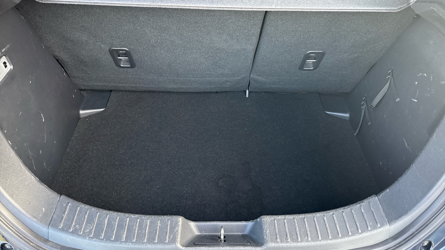 Used Mazda Mazda2 2022 for sale - 77689126: Photo 4