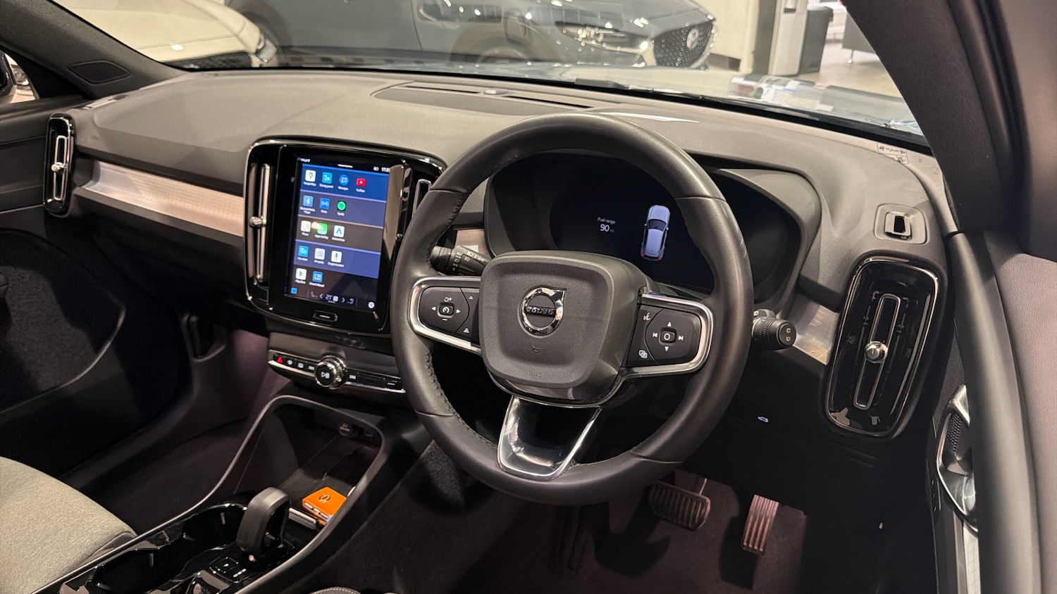 Used Volvo XC40 2023 for sale - 76464332: Photo 11