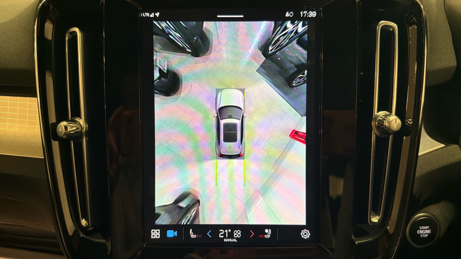 Used Volvo XC40 2023 for sale - 76464332: Photo 21