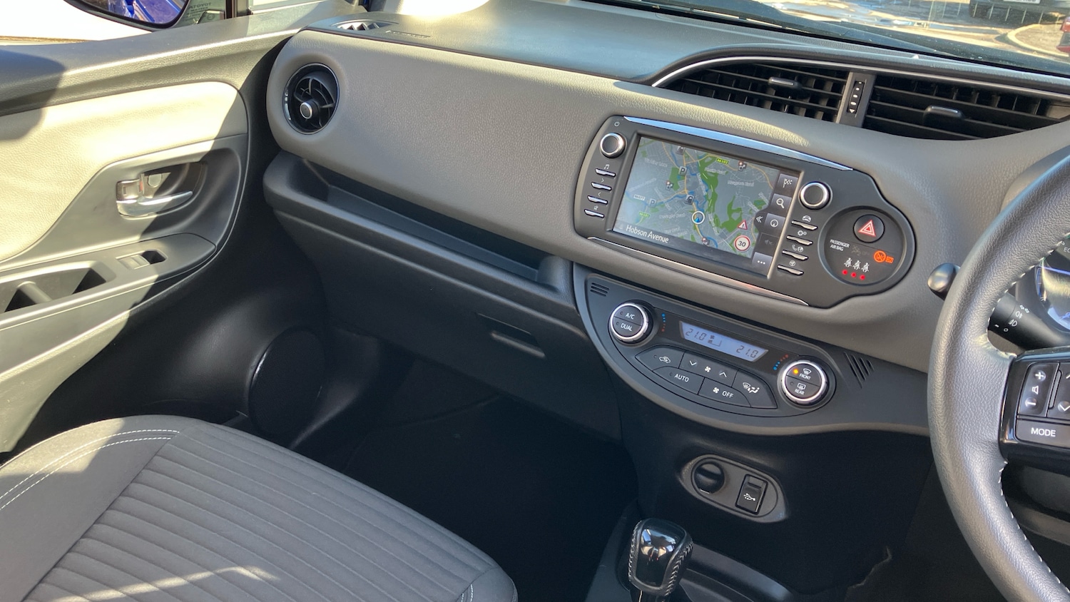 Used Toyota Yaris 2019 for sale - 77918452: Photo 14