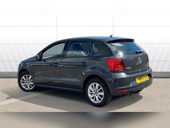 Used Volkswagen Polo 2016 for sale - 78592392: Photo